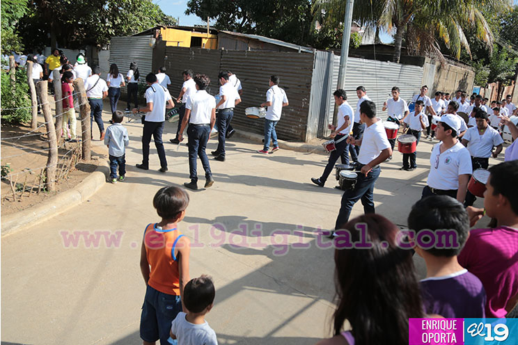 Inauguran nueva calle en barrio Enrique Smith